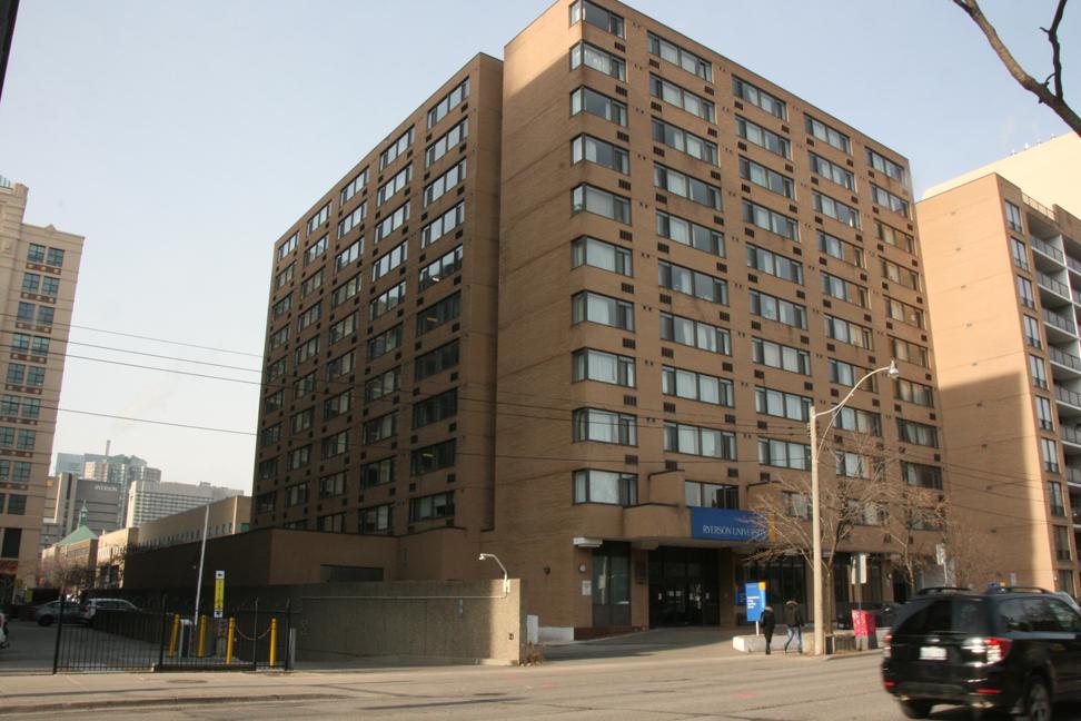 Photo of the ILLC residence on Ryerson campus