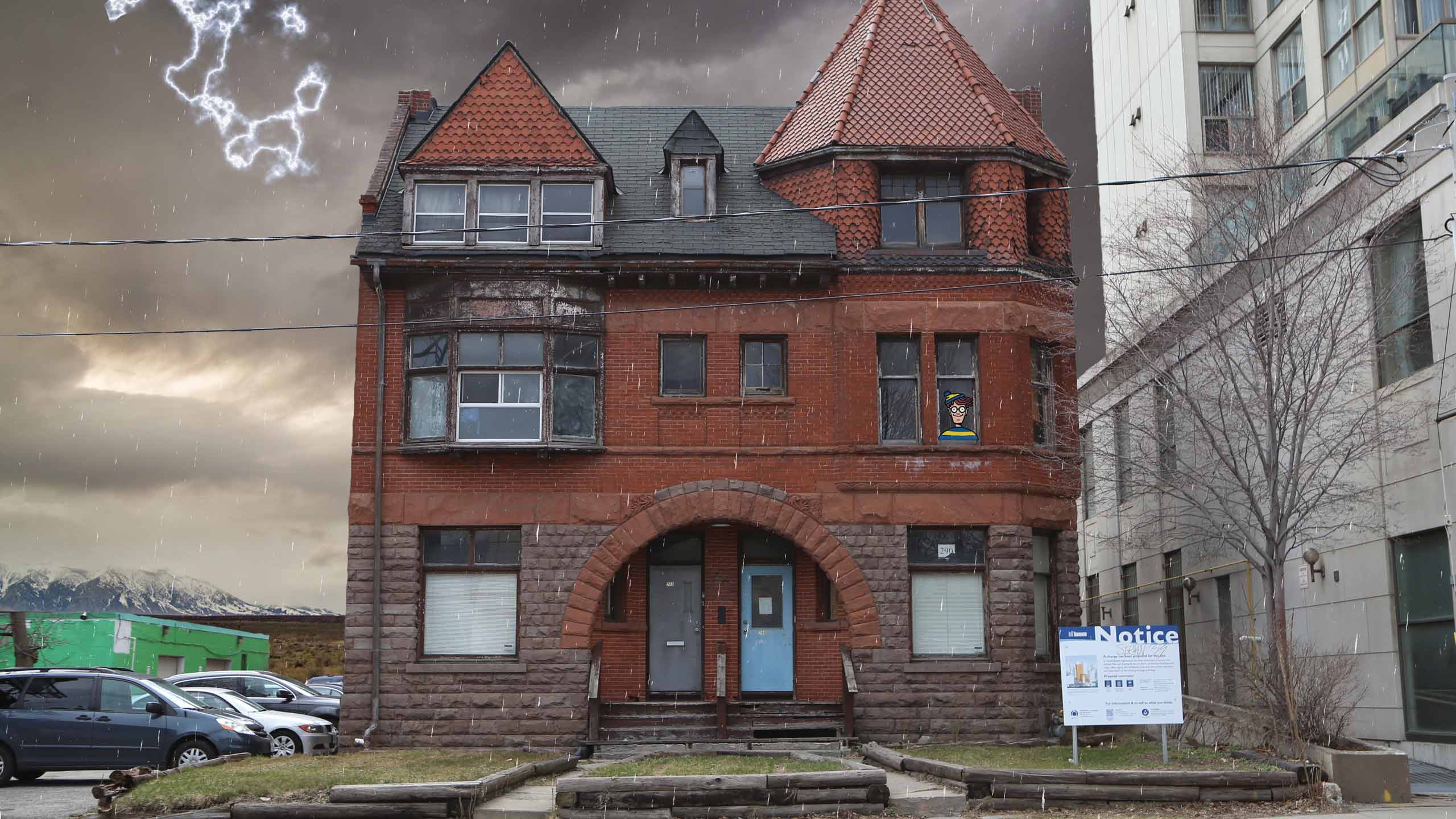 A large Toronto house that is haunted.