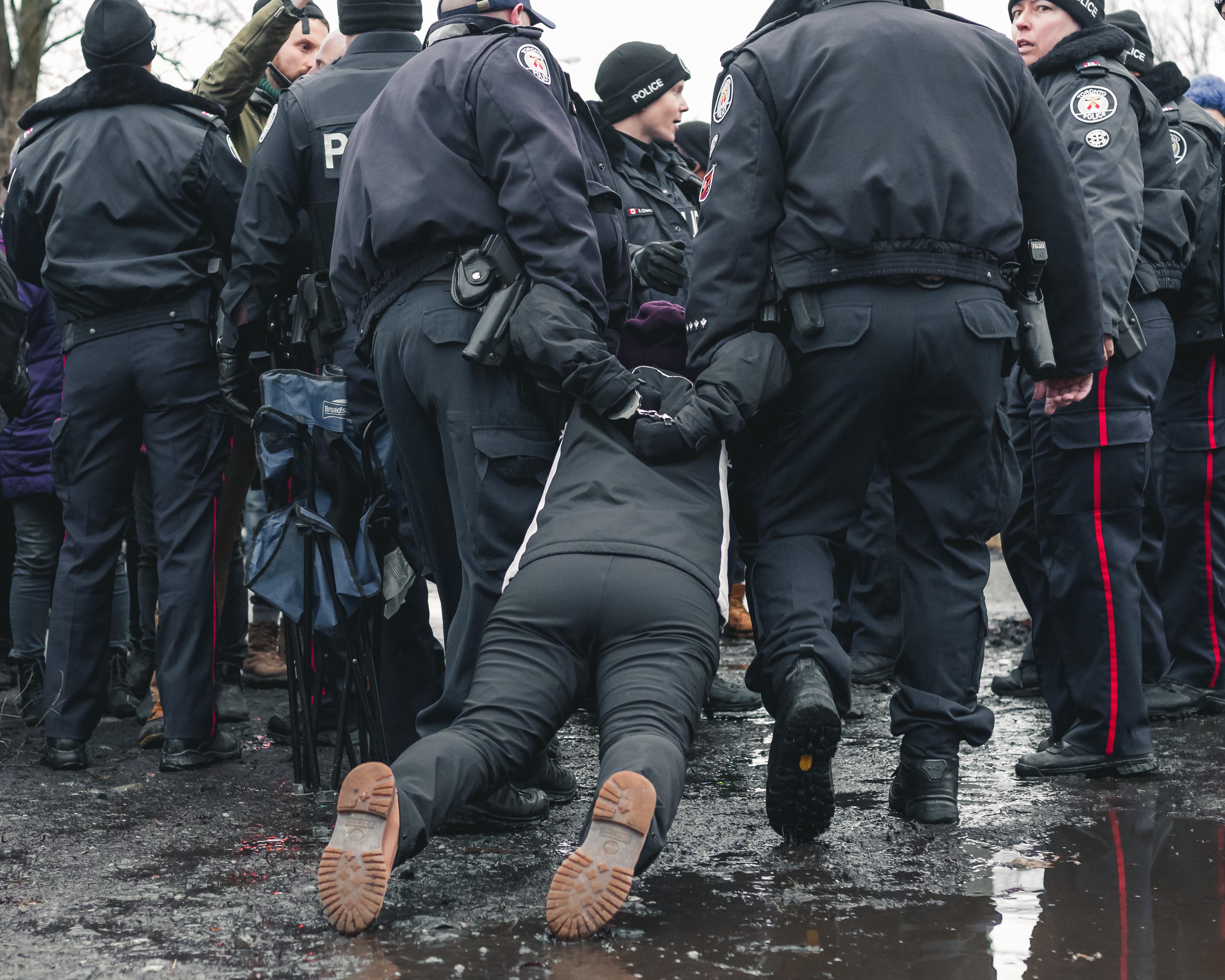 Photo Essay Blockade In Solidarity With Wetsuweten Laptrinhx News 