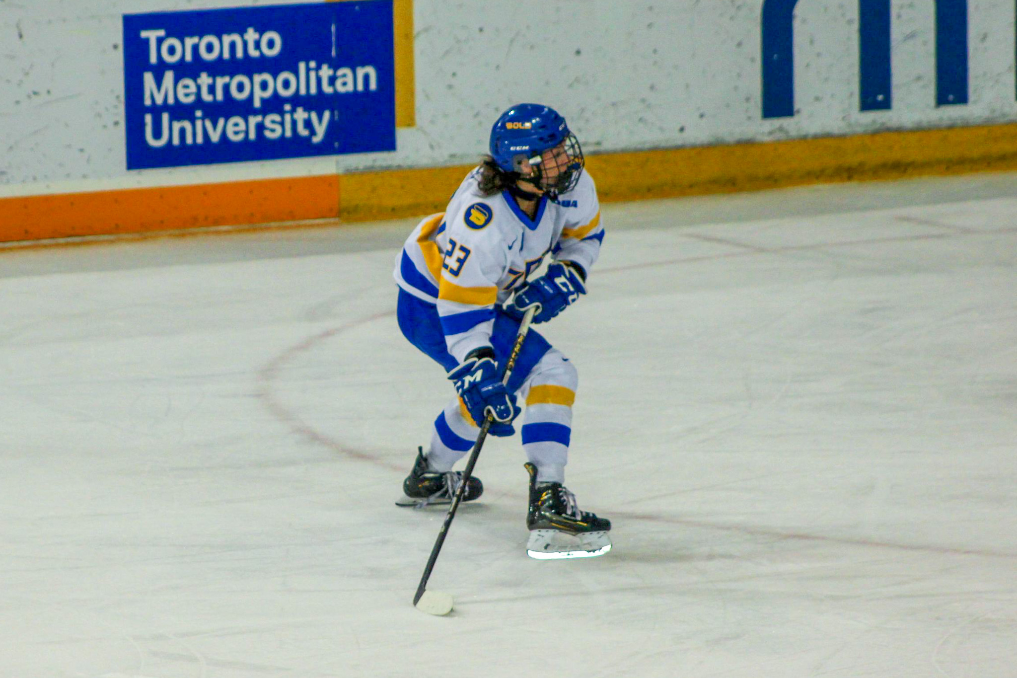 Megan Breen preparing to release a wrist shot