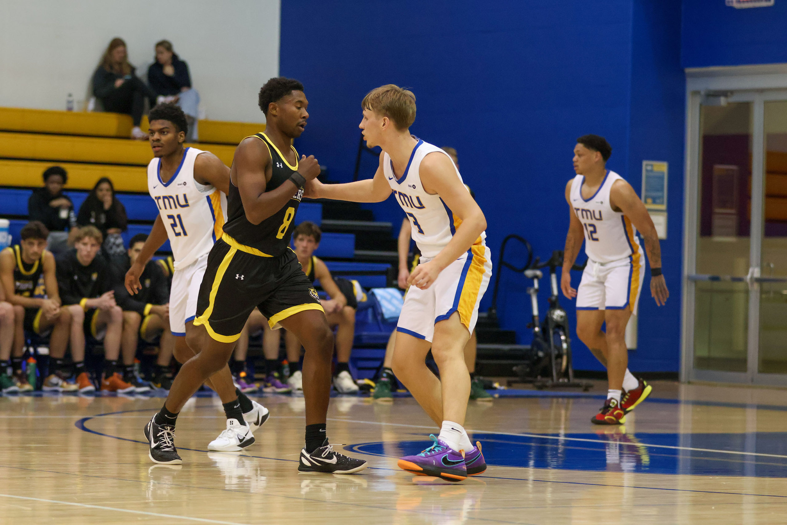Kevin Toth maneuvers around a Dalhousie player