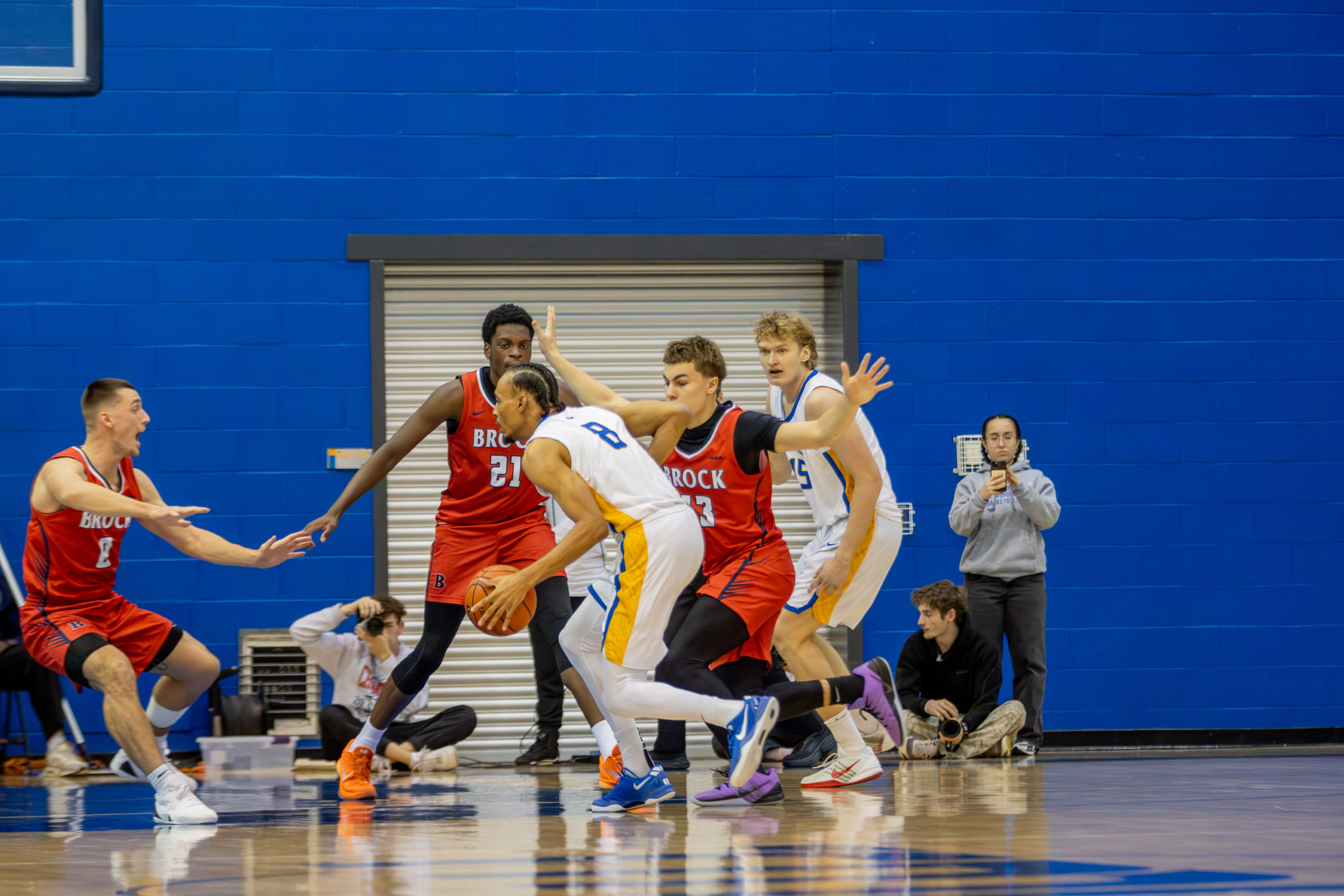 TMU tries getting through Brock defenders