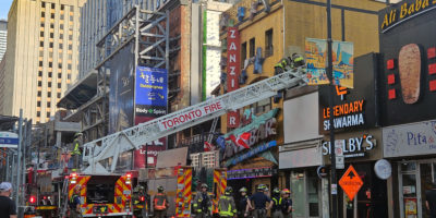 Fire crews battle blaze outside 359 Yonge Street